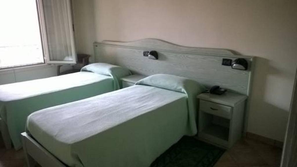 Albergo Del Po Viadana ห้อง รูปภาพ